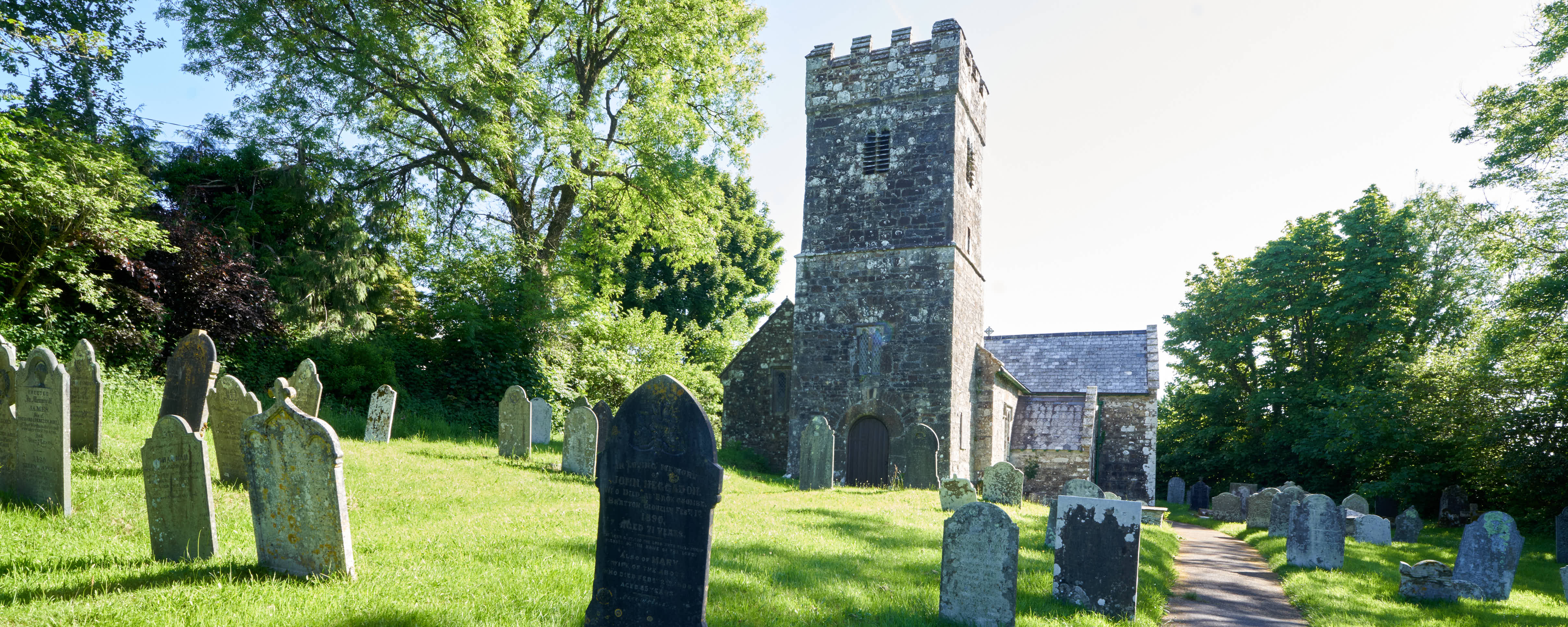Photo of Church with graveyard